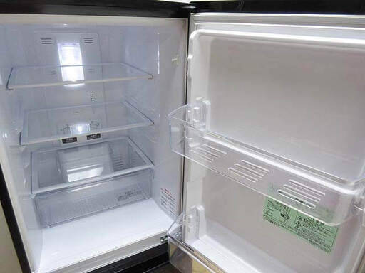 ss3138　三菱　冷凍冷蔵庫　146L　MR-P15C-B　2ドア　黒　MITSUBISHI　右開き　LED照明　サファイアブラック　ノンフロン　冷蔵庫　冷凍庫　スリム　幅48cm