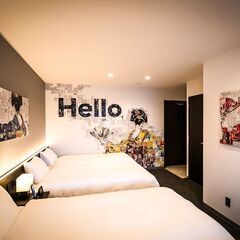 【急募】京都・二条城エリアのアートホテルの住み込みスタッフ募集！ホテルフロント業務・家賃・光熱費・Wifi無料！の画像