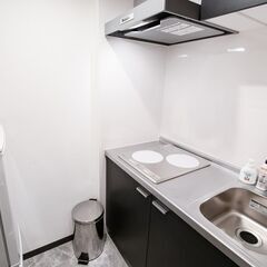 【急募】京都・二条城エリアのアートホテルの住み込みスタッフ募集！ホテルフロント業務・家賃・光熱費・Wifi無料！の画像