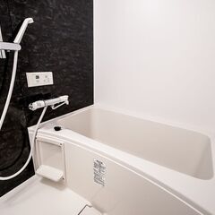 【急募】京都・二条城エリアのアートホテルの住み込みスタッフ募集！ホテルフロント業務・家賃・光熱費・Wifi無料！の画像