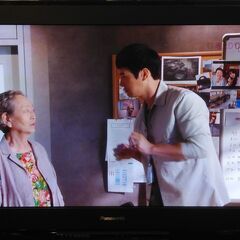 ４２型　VIERAプラズマテレビ