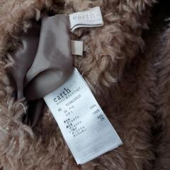 ピンクのリバーシブルブルゾンearth music & ecologyの画像