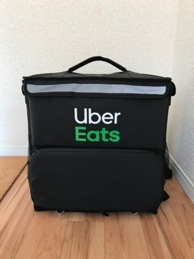 ウーバーイーツ、正規品バック、黒、ロゴ入り、保冷バック付き