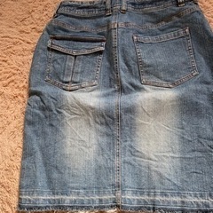 ジーンズスカートの画像