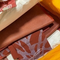着物、帯、風呂敷4つ分　細工ものの材料などにどうぞ。の画像
