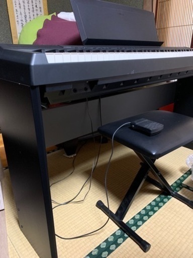 YAMAHA 電子ピアノ