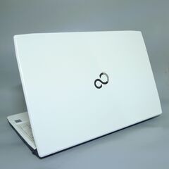 中古美品 白 ノートパソコン 15.6型 富士通 AH42/R 第4世代 Pentium 4GB 750G DVDRW 無線 Wi-Fi Bluetooth カメラ Windows10 Office