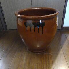飲食物容器　久松窯謹製（常滑）
