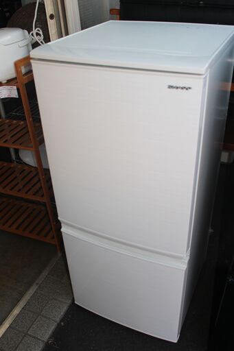 ★特別価格 20年製 値下げ★SHARP シャープ 冷凍冷蔵庫(SJ-D14F-W形) 137L 20年製★大田区、品川区 配送・設置無料★店頭取引歓迎