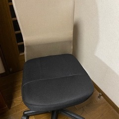 デスクチェア（美品）