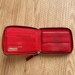 supreme×コムデギャルソン 財布　訳アリの画像