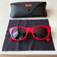 supreme サングラス