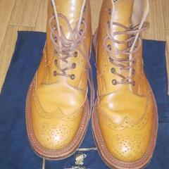 トリッカーズのブーツ 値下げ可能