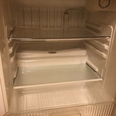 【値下げ】90L.2ドア冷蔵庫　無臭、カビなし、綺麗、消費電力少ないの画像