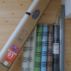 撮影用バックペーパーですが、思う存分のお絵描きやラッピングにも！の画像