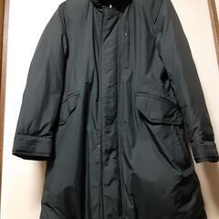 ノーブランドですが、軽くて暖かくおすすめです。