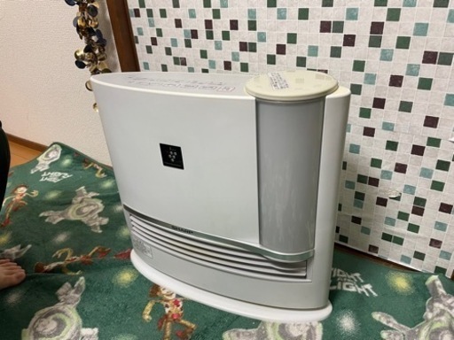 セラミックファンヒーター
