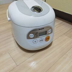 炊飯器、無料で譲ります。