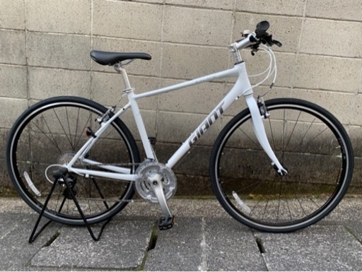 【クロスバイクSALE】71500→60000円　新車エスケープR3W❗️ジャイアント製　若林自転車　膳所