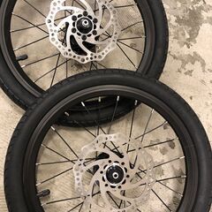 16インチ折りたたみ自転車から取り外した純正部品一式を格安でお譲りします！の画像