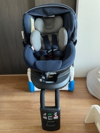 使用期間10ヶ月美品⭐︎エールベベ　チャイルドシート　クルット4i リラクシーⅡ
