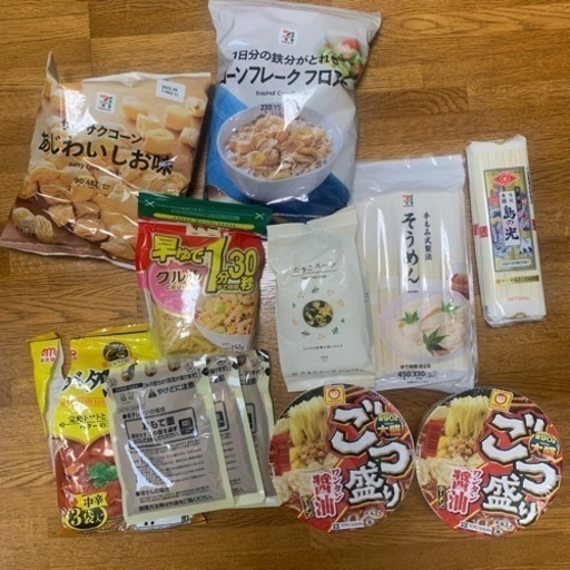 【大好評】食品詰め合わせ  カップラーメン1箱(12個)含
