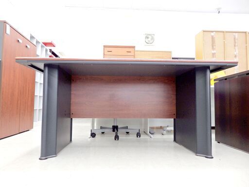 北海道/千歳市 ワゴン付き大型デスク 幅160×奥行90×高さ74㎝ 書斎 オフィス 近郊配送/店頭でのお受渡し大歓迎
