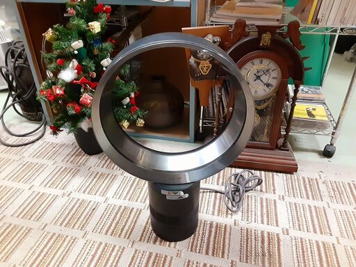 ダイソン テーブルファン AM06 300mm　/DJ-0878 扇風機