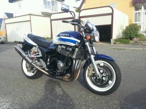 2台セット　スズキGSX1400、カワサキKX250レーサー