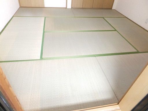 畳８枚