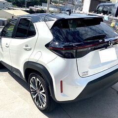 R２年式ヤリスクロス★本土仕入★車検・新車５年保証付き！下取り可能！の画像