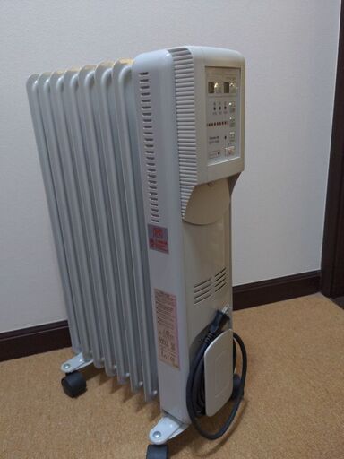 オイルヒーター　Hidamari OHT-1556WH [ホワイト］