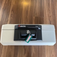 差し上げます　期間限定　耐火金庫　BOX