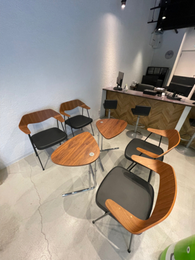 アクタス  チェア ウォールナット レザーシート4個　テーブル2個