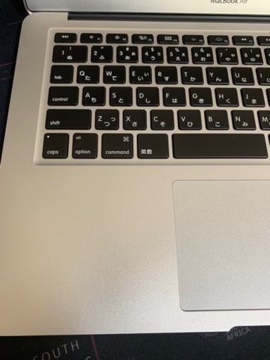 アップル　MacBook Air i5-8GB-128G バッテリー新品