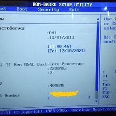 HP ProLiant MicroServer N54L の画像
