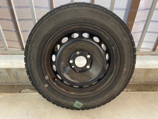 ボルボV70（8B）スチールホイール＋ホイールキャップ　4本
