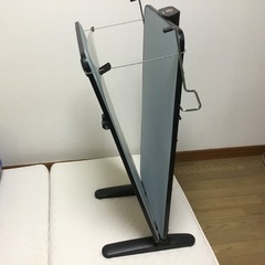 函館発　ズボンプレッサー　東芝製