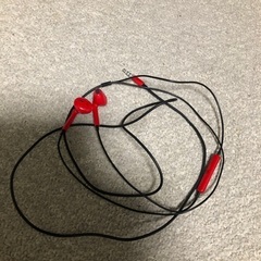 新品　イヤホン　2