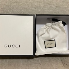 GUCCI 箱のみの画像