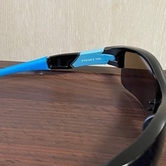 men'sスポーツサングラスオークリー似の画像