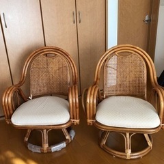 回転椅子