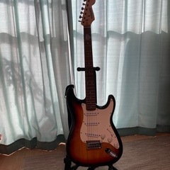 【お相手決定】エレキギター　スタンド付きの画像
