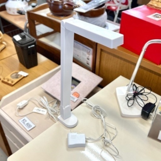 無印良品 テーブルに固定できるLEDデスクライト