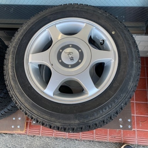 タイヤ4本セット　135/80/R12