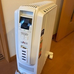 デロンギ ドラゴンデジタル オイルヒーター　TDD0915Wの画像