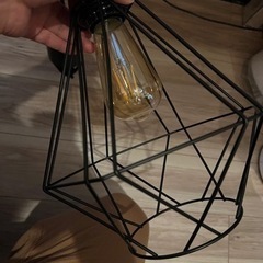 ペンダントライト　電球付き
