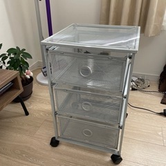 ①【無料】キャスター付き3段アルミボックス（IKEA）