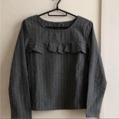 美品　グレーブラウス