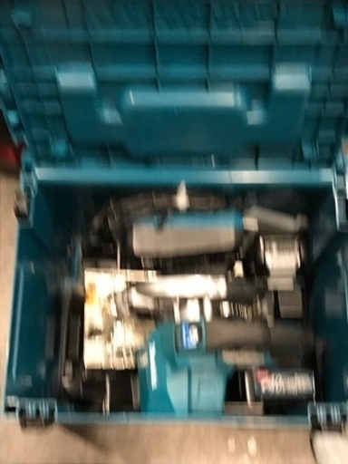 【中古】マキタ 165mm 充電式丸のこ HS001G